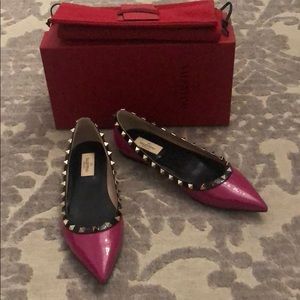 Pink Valentino flats